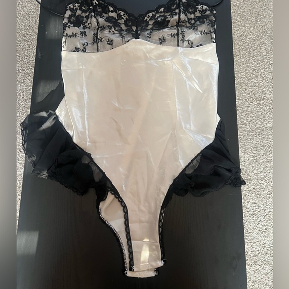 Vintage Val Mode lingerie white and black lace teddy M - Picture 5 of 7